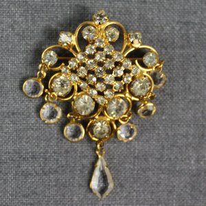 Vintage Rhinestone ande Glass Crystal Brooch
